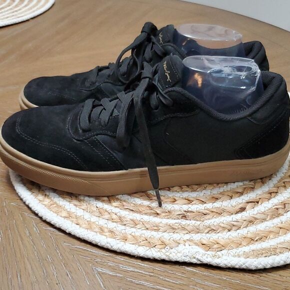 Maui and Sons Mens Black Suede Loafer, Size 8.5 - Picture 5 of 8